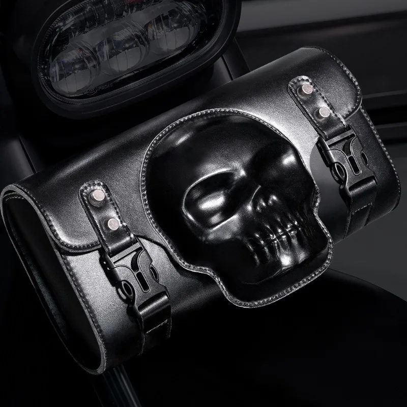 3D Skull Embossed PU Leather Motorcycle Front Fork Bag Biker Punk Handlebar Tool Bag for Cafe Racer Bobber Chopper Cruiser