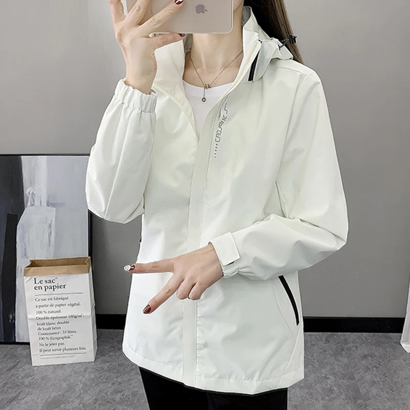 

2025 Outdoor Climbing Hiking Waterproof Jacket Women Autumn Sports Hooded Coat Trekking Mountain Windbreaker Jackets Raincoat