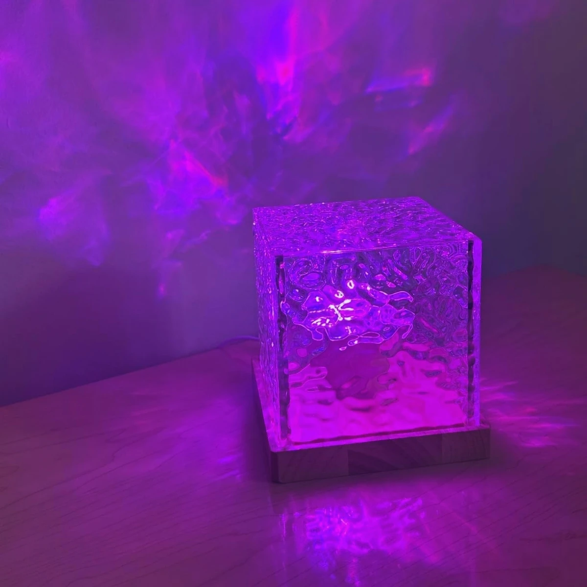 Quadratische Ozeanwellen-Projektionslampe, Farbwechselndes RGB-Nachtlicht, USB-Dekoratives Stimmungslicht für Schlafzimmer, Spielzimmer, Heimparty – Detail 8