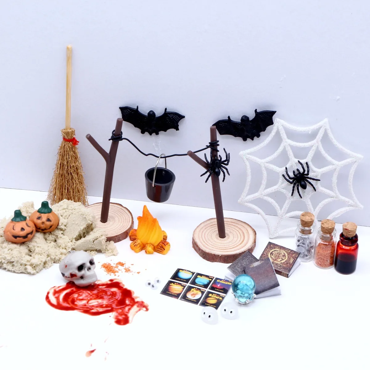 1 Set 1:12 Dollhouse Halloween Horror Decor Toy Bat Skull Broom Spider Ornament Outdoor Decoration