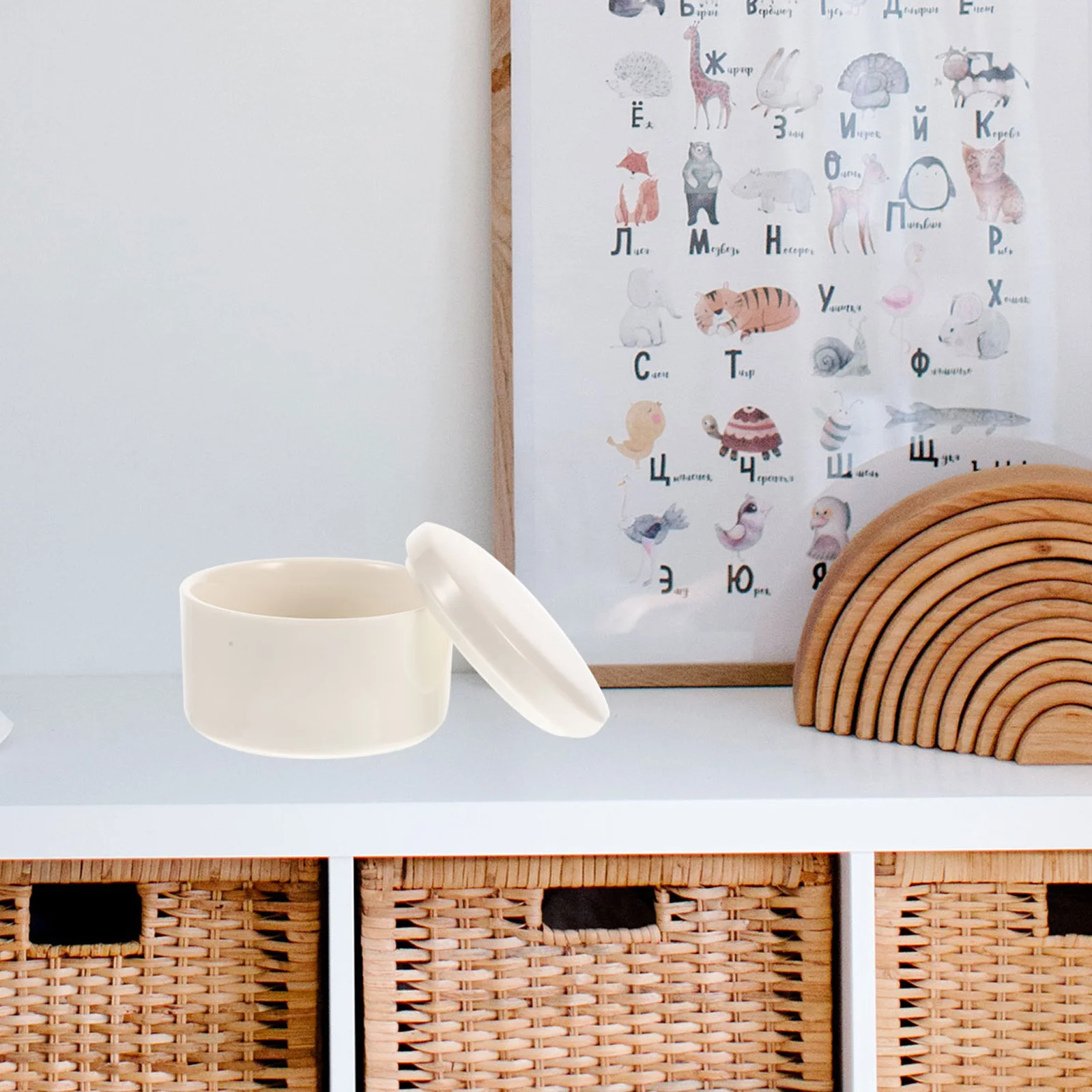 

Керамический белый футляр для ювелирных изделий, декоративный органайзер для ювелирных изделий, банка для хранения безделушек, коробка для хранения колец, серег, ожерелий, футляр для хранения колец