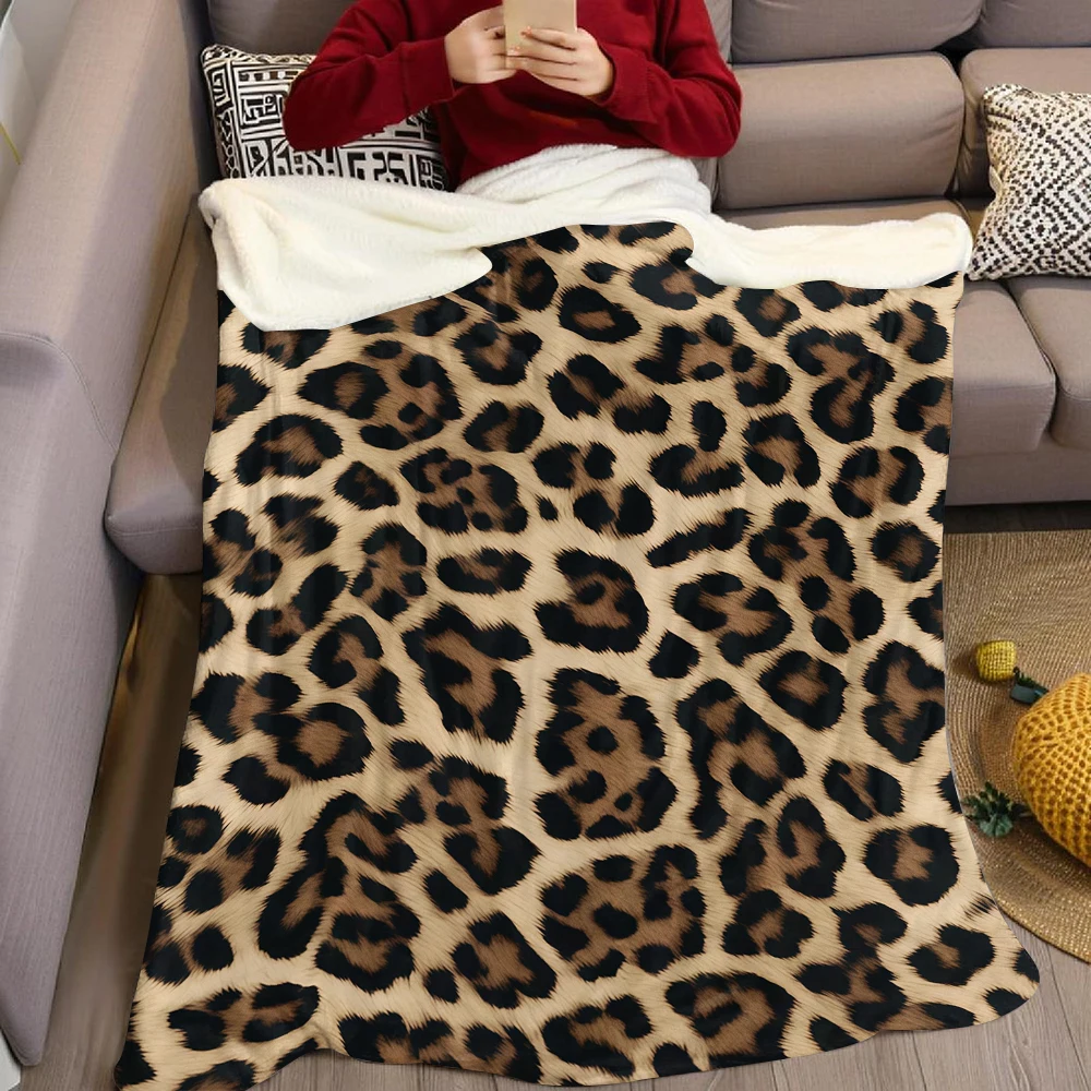 Leopard Shadow Flannel Blanket Warm Soft Halloween Christmas Couch Warm Cozy Decorative Decor Gift for All Season