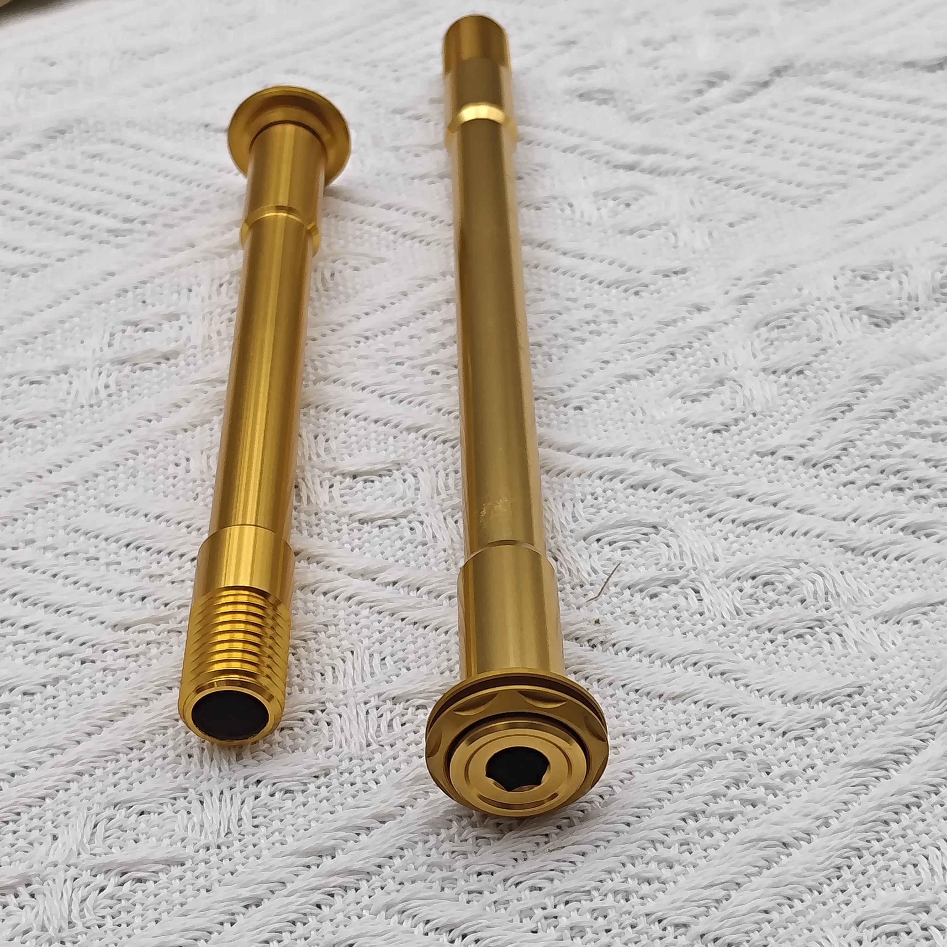 Für COLNAGO V5RS V4RS Y1RS Leichtbau-Design mit Steckachse, für Fahrradteile und -komponenten – Detail 26