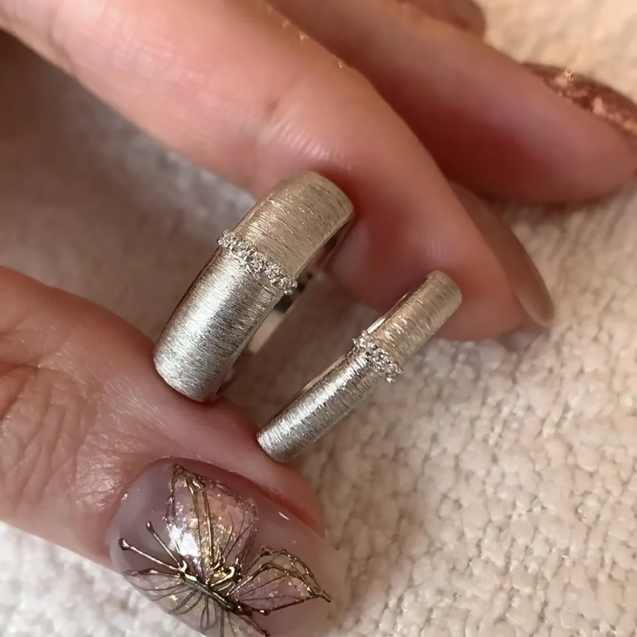 

Кольцо с атласным лаком, винтажное дизайнерское кольцо, простой крутой повседневный стиль, продвинутый простой аксессуар на палец