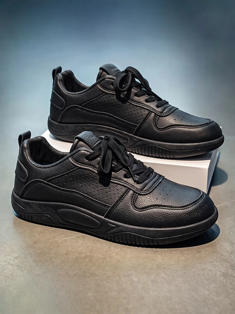 Black Men's Shoes Summer 2026 New Breathable Casual Work Board Shoes Sports Men's Anti-slip Waterproof Soft Bottom Trendy Shoes