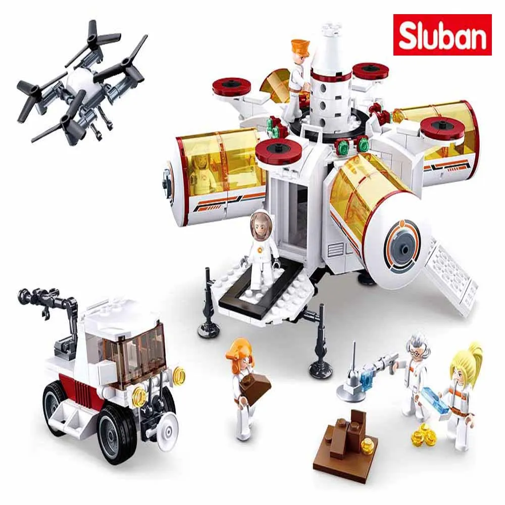 Sluban Building Block Toys Space Base 642PCS Model Bricks B0739 Compatbile With Leading Brands Construction Kits