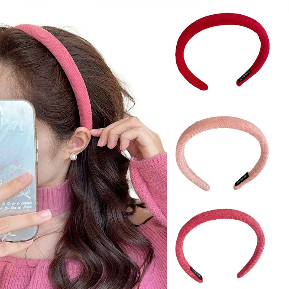 

Женская полосатая повязка на голову, подходящая для свиданий, отдыха и отпуска.