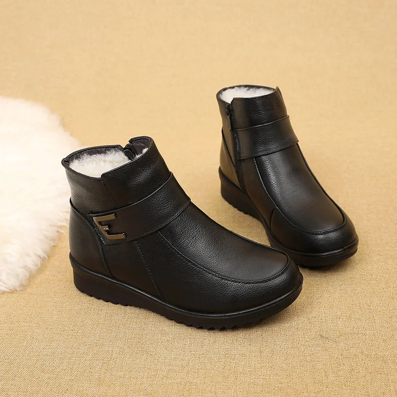 2024 Winter Women Genuine Leather Short Boots Women Round Toe Soft Comfort Flat Heel Ankle Boots Woman Non-slip Keep Warm Shoes