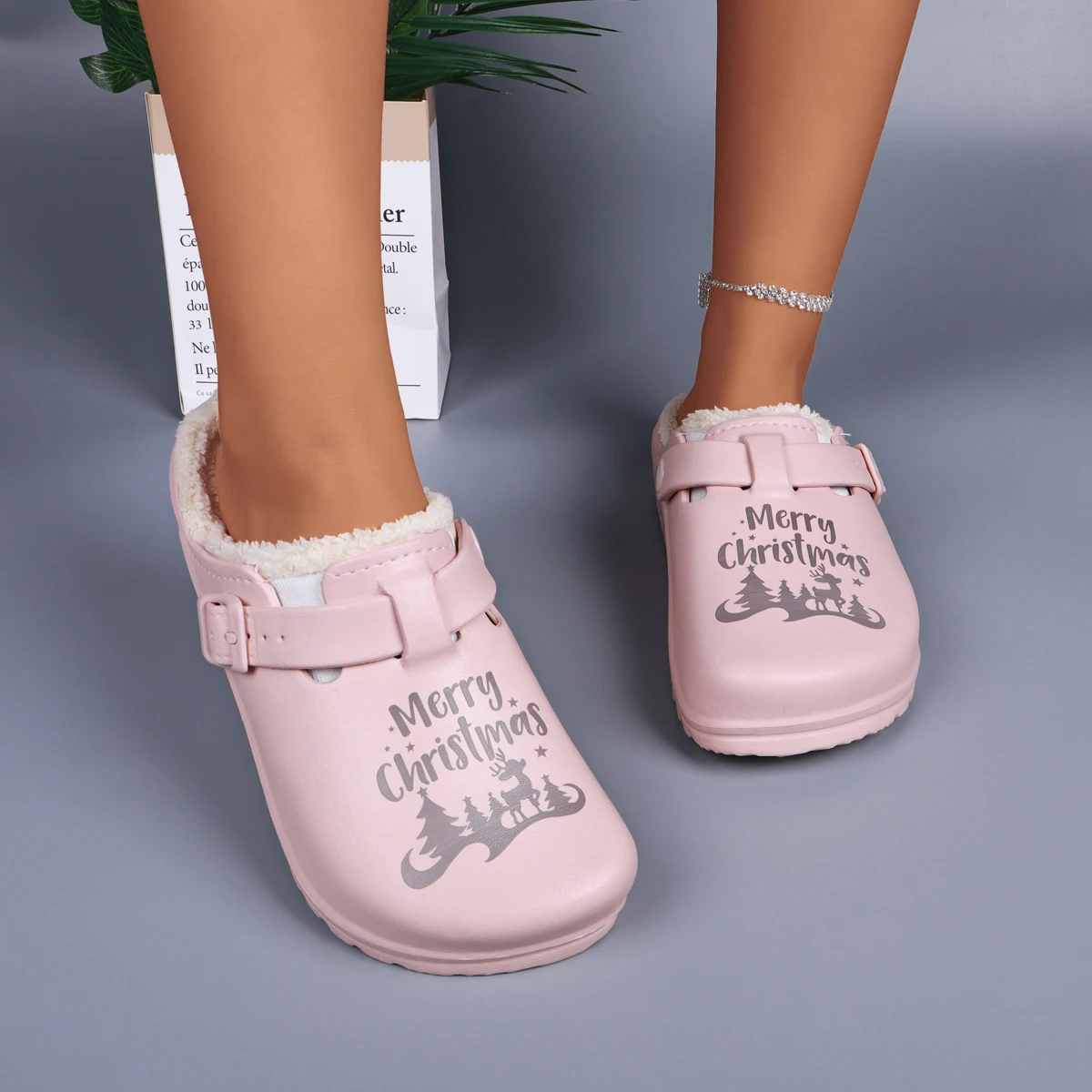 

Christmas Printing winter shoes designer EVA elegant women shoes thick plush comfortable women's shoes keep warm house slippers