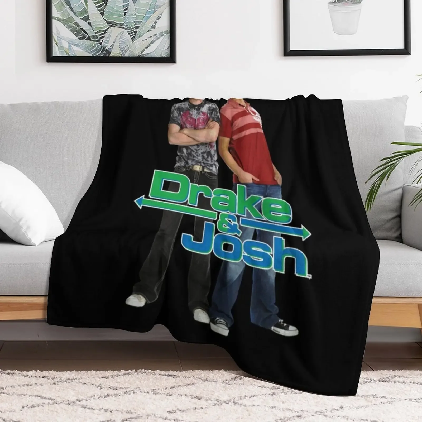 Drake And Josh Classic Logo With Characters Pullover Hoodie Throw Blanket