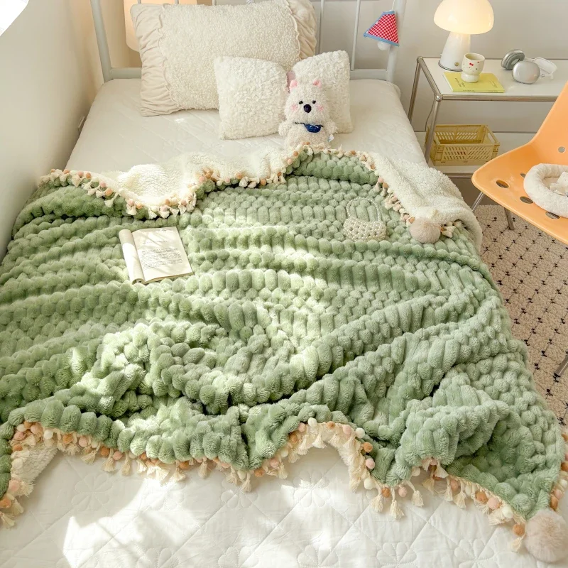 New Stylish Milk Fleece Tassel Blanket Fall Winter Thickened Warm 2-sided Fleece Blankets Soft Skin-friendly Comfortable Blanket