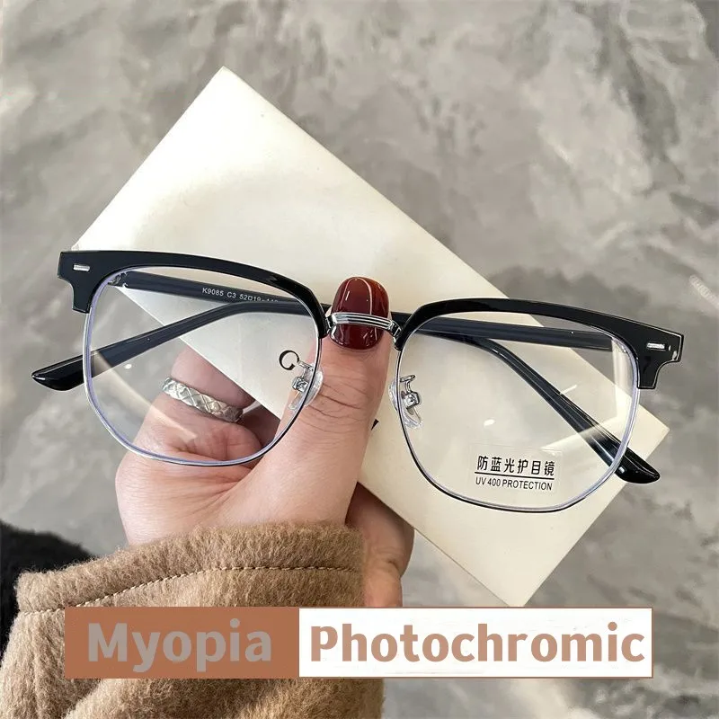 Ladies Photochromic Myopia Glasses Women Men Transparent Anti-blue Light Discolored Near Sight Eyeglasses Unisex Goggles Diopter