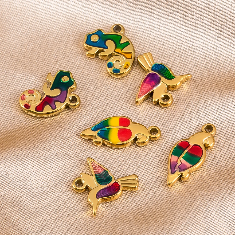 2pcs Stainless Steel Parrot Chameleon Hummingbird Pendants Animal Series Charms for DIY Necklace Jewelry Accessories Wholesale