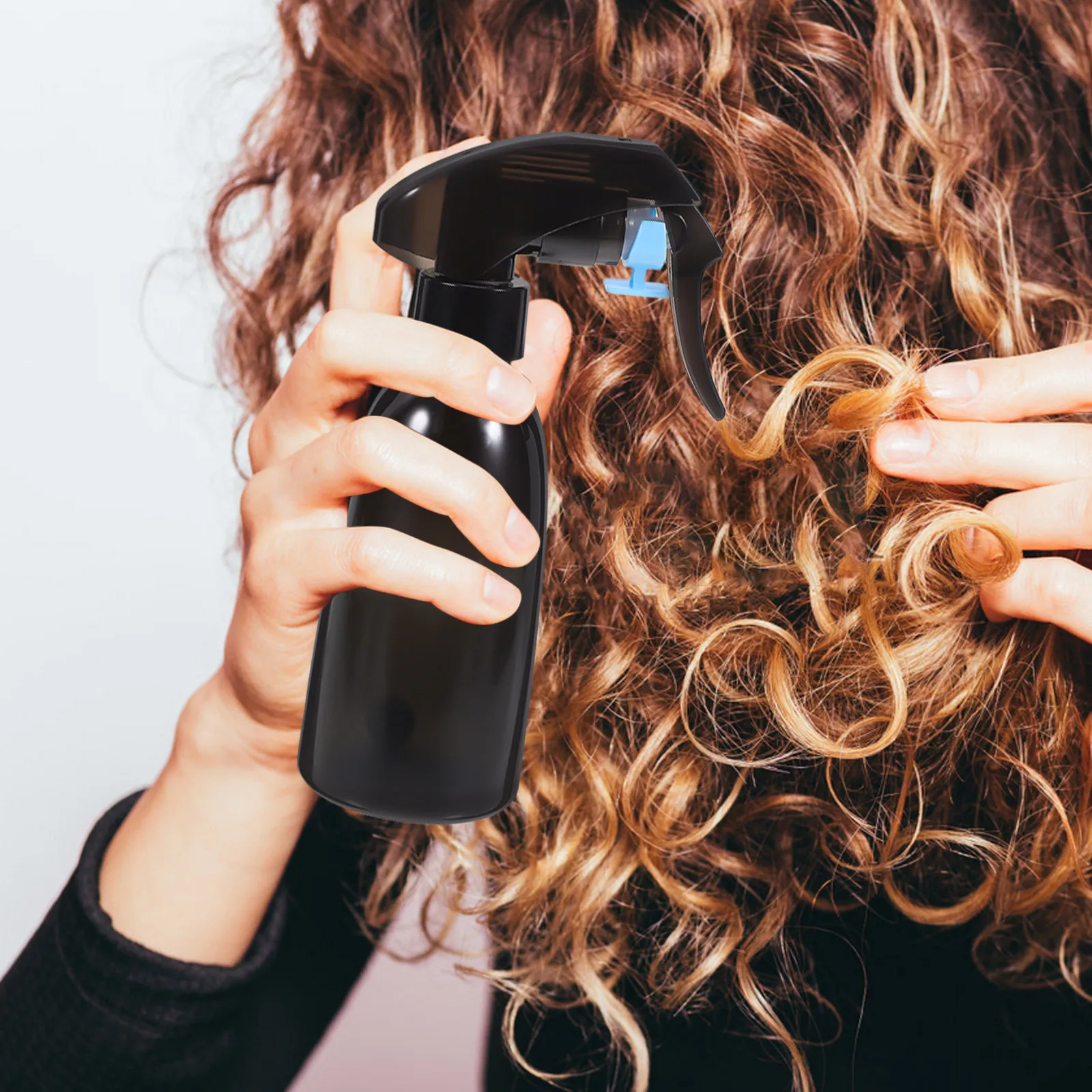 

Бутылка-распылитель для воды объемом 200 мл, многоразовая, пластиковая, с винтовой крышкой от протекания, для укладки волос, салонов, полива растений, суккулентов, растений в помещении