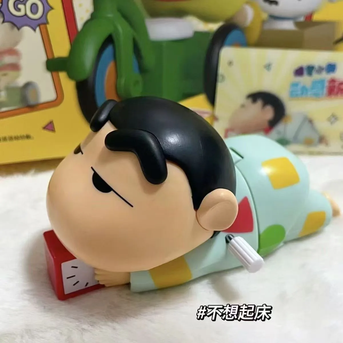 NEW Crayon Shinchan Wind-up Toy Anime Shin Chan Dynamic New Life Series Action Figure Cute Clockwork Model Kids Christmas Gift