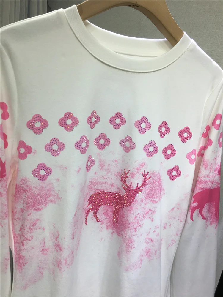 Camiseta de manga larga de talla grande para mujer, camisetas básicas ajustadas de algodón con cuello redondo, jersey de lujo con perforación en caliente para otoño e invierno