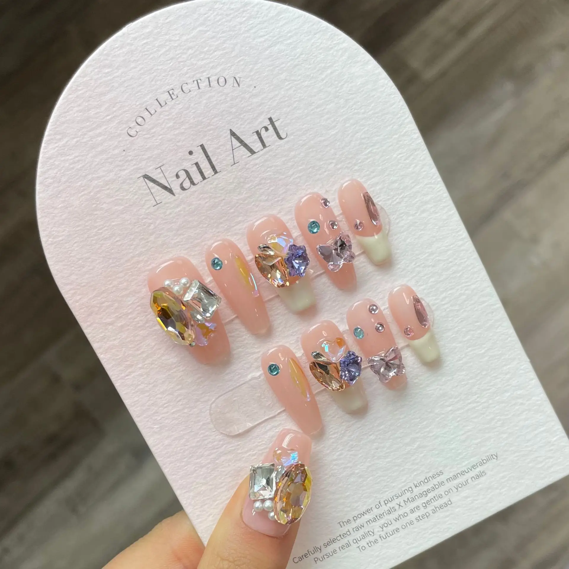 

Handmade Korean Luxury Press on Nails with Charms Design Reusable Adhesive False Nails Artifical Stick-on Nail Tip Nail Art Y2K