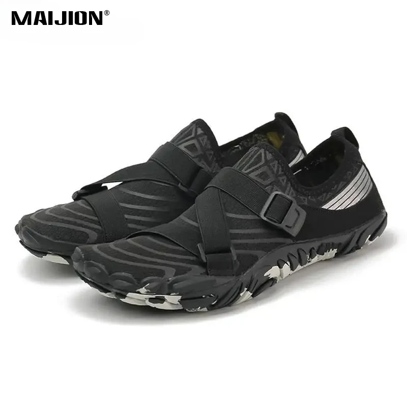 

Women Quick Drying Aqua Shoes Breathable Men Water Sports Shoes Non Slip Wading Sneakers for Beach Hiking Outdoor Activities