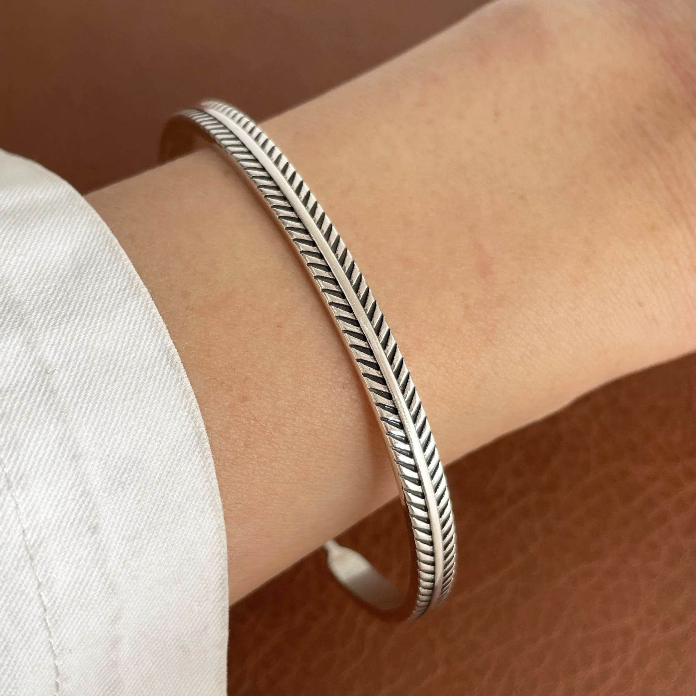 100% Solid 925 Sterling Silver Metal Bracelet for Women Vintage Handmade Simple Retro Black Stone Bracelet Birthday Gift Party image 3