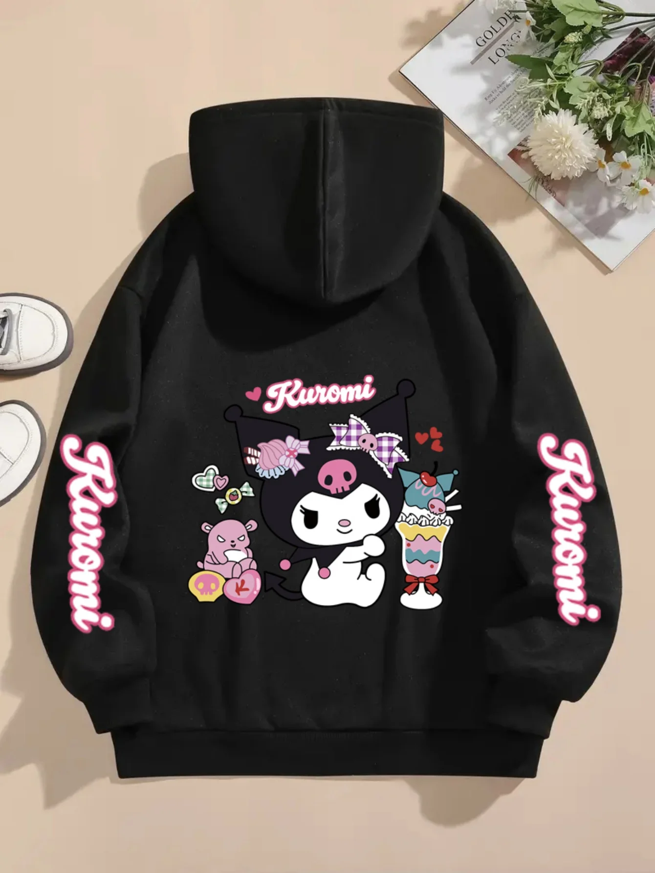 Felpa con cappuccio con coulisse con stampa Sanrio Kuromi, top con cappuccio casual e comodo. felpe con cappuccio da donna