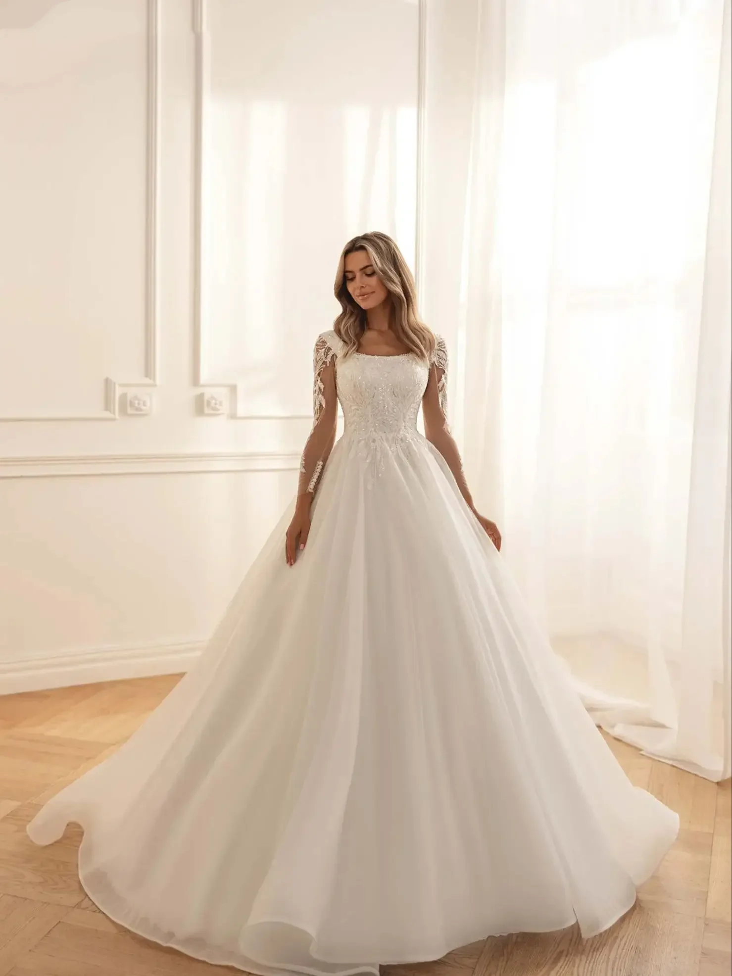 

Flavinke Customized Luxury Wedding Dresses Sheer O-Neck Lace Beaded Applique Long Sleeves A-Line Bride Dress Vestidos De Noiva