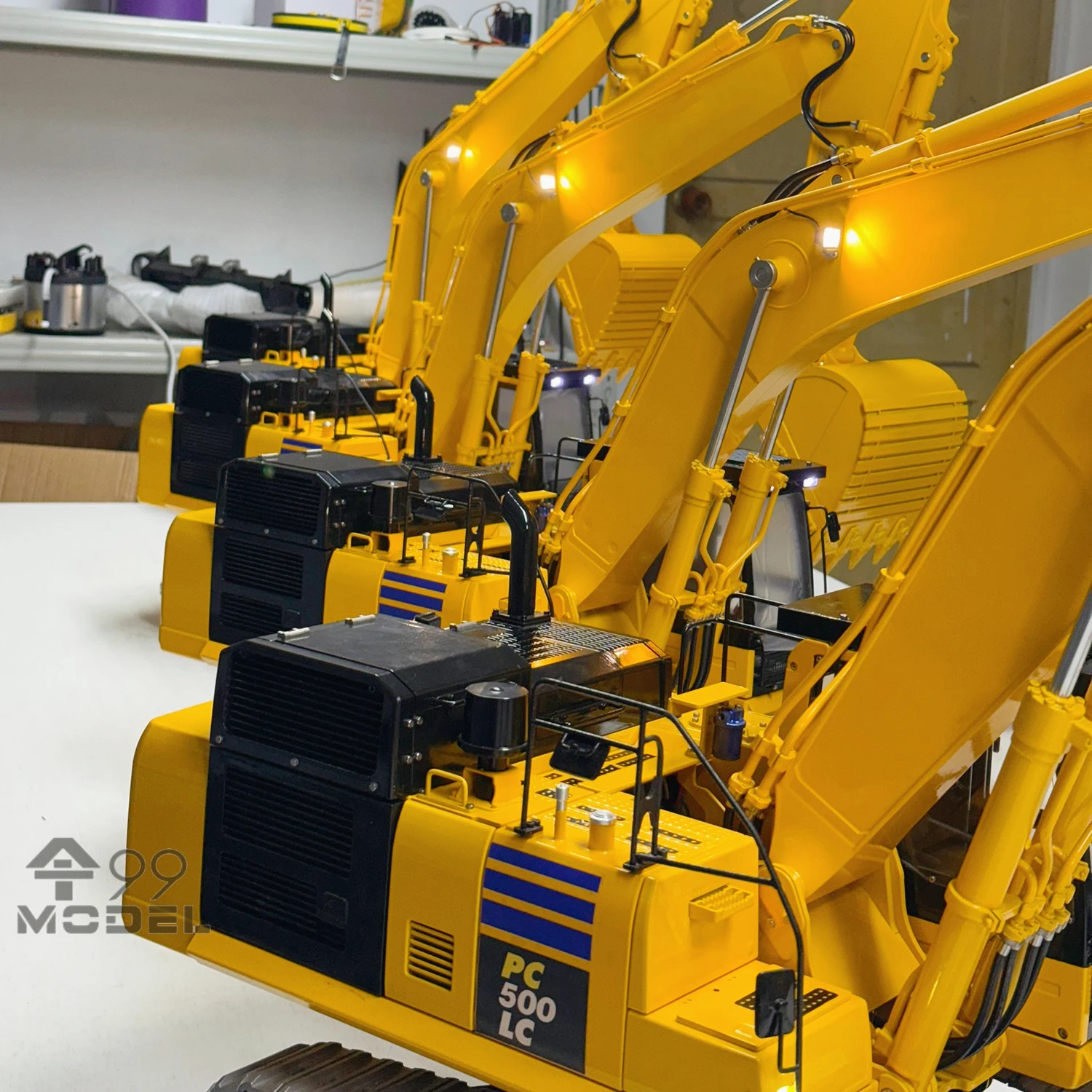 Hydraulic Excavator PC500 1/12 Hydraulic RC Excavator Metal Model RTR Heavy Engineering Machinery Crawler Excavator Model Toy