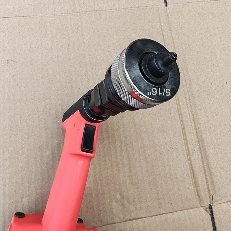 Pneumatic pipe expander, copper pipe expander for refrigerated air conditioning