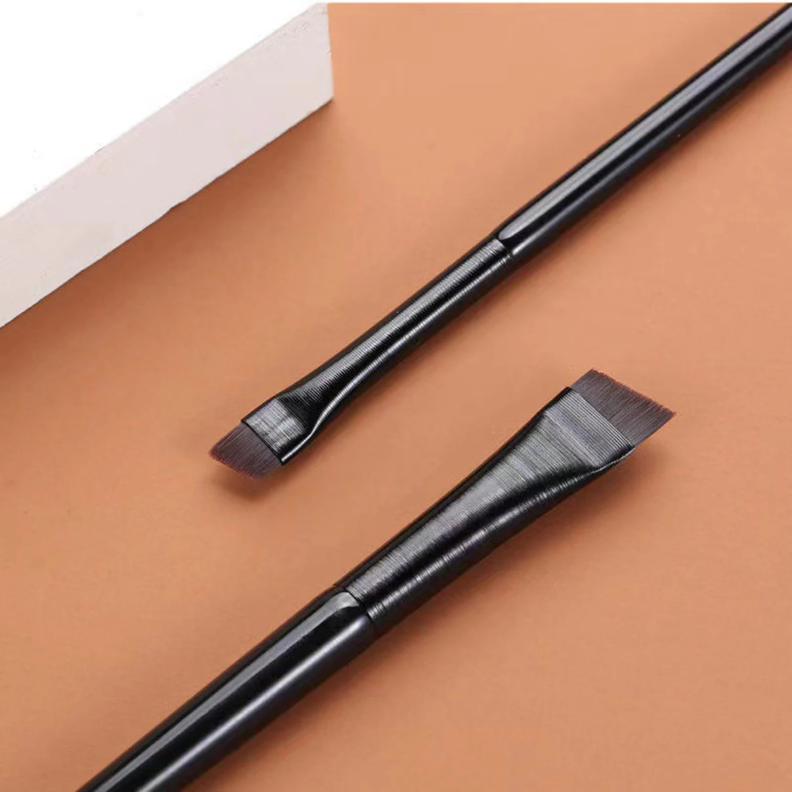 Female Ultra-thin Cosmetic Eyeliner Brush Soft Fiber Beauty Makeup Powder Brushes for Festival Halloween Party Makeup B99