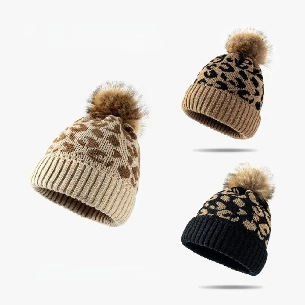 

Casual Thickened Leopard Print Hat Cozy Warmth Knitted Hat Curled Edge Wool Ball Hat Unisex