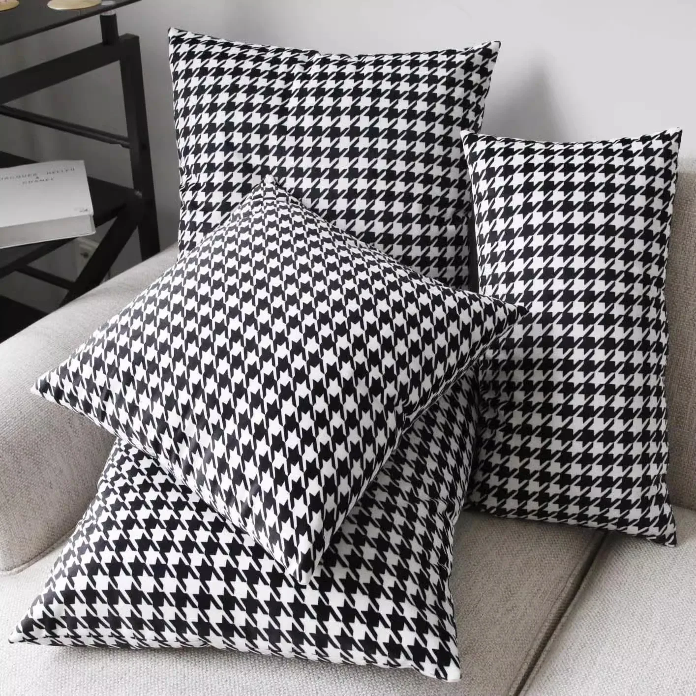 

Classic Black and White Houndstooth Pillow Cover for Home Chic Square Weave Houndstooth Cushion Cover for Modern Home Décor