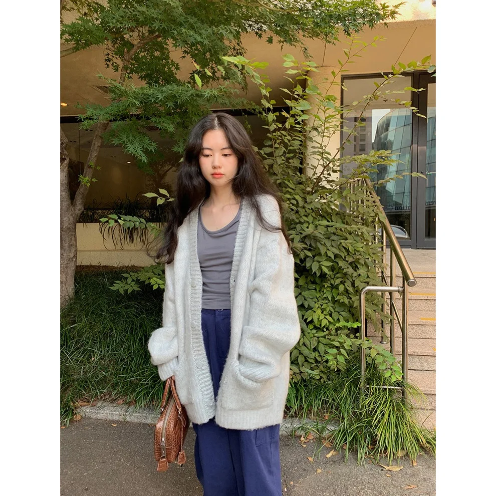 

Lu Soft Lazy oulder Winter 2025 New Arrival Dongdaemun Baby Sauce Furry Knitwear Jaet Women's Regular Thiened Cardigan