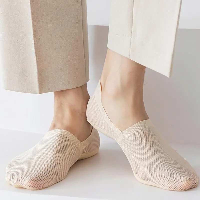 4 Paar Herren-Bootssocken, dünn, atmungsaktiv, weich, lässig, sommerlich, unsichtbare Socken, hochwertige, einfarbige, rutschfeste, niedrig geschnittene Socken. – Detail 6