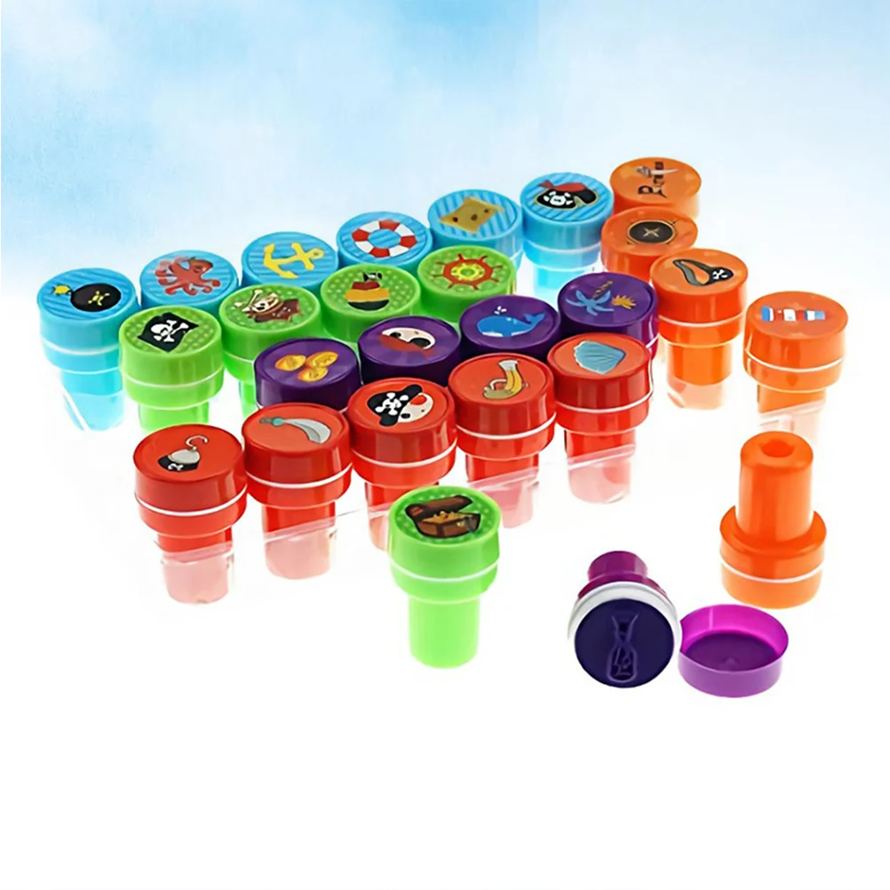 26 Pcs Pirate Pattern Seal Stamper Set Cartoon Pattern Plastic Toys for Kid Crafts Paper Drawing Play Party Favor