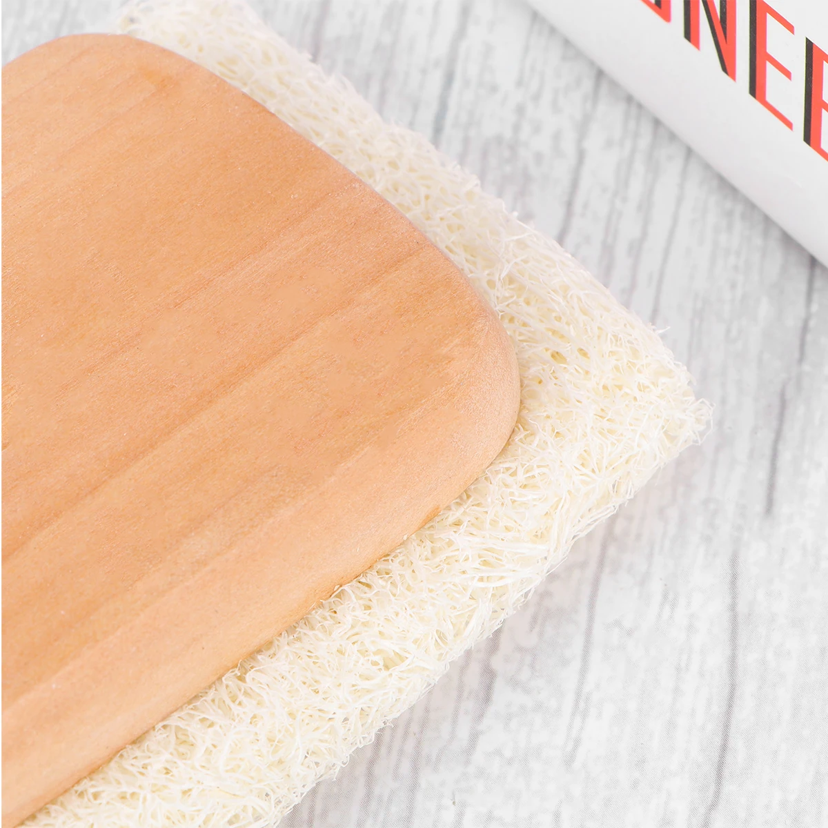 

Natural Loofah Shower Scrub Brush Long Wooden Handle For Exfoliating Body Skin Deep Cleansing Bath Brush Scrub Body Shower