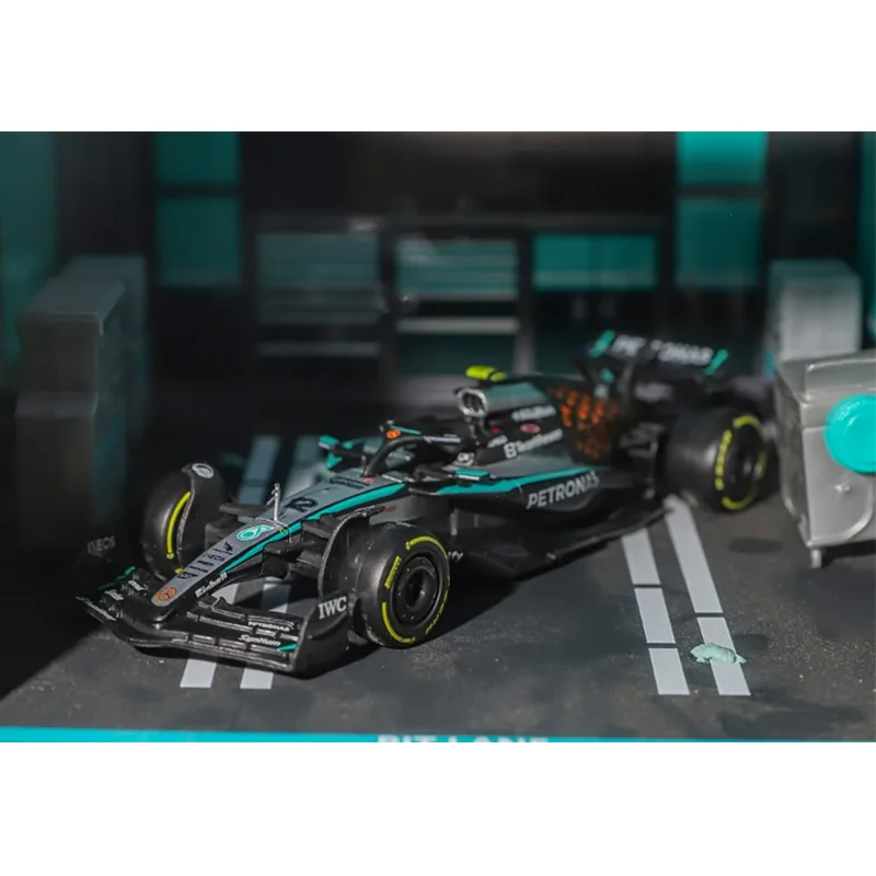 New In Stock Bburago 1:43 Mercedes Amg W16E F1 2025 Britain Gp #63