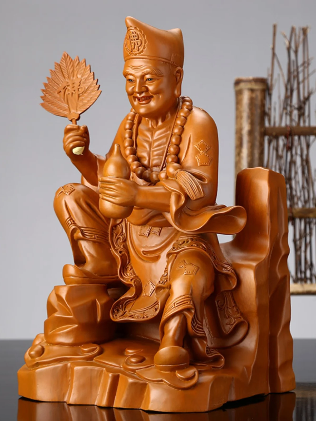 camphorwood hand-carved Jigong Buddha statue China wooden Buddha sit mountain living Buddha statue for decoration