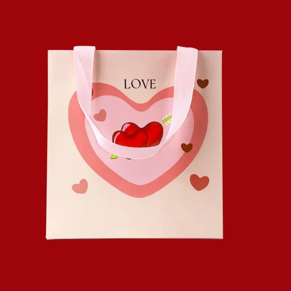 جديد ثقب القلب زهرة الورد هدية مربع الصابون زهرة الأحمر صندوق مجوهرات هدية التعبئة والتغليف صندوق ورقي هدايا عيد الحب