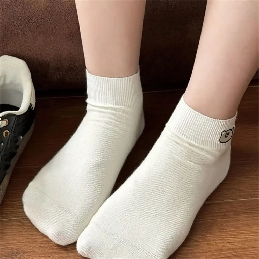 

3Pairs Cute Thin Embroidered Bear Socks Sweet Kawaii Sweet Ankle Socks Ins Style Female Hosiery Short Tube Socks Women Girl