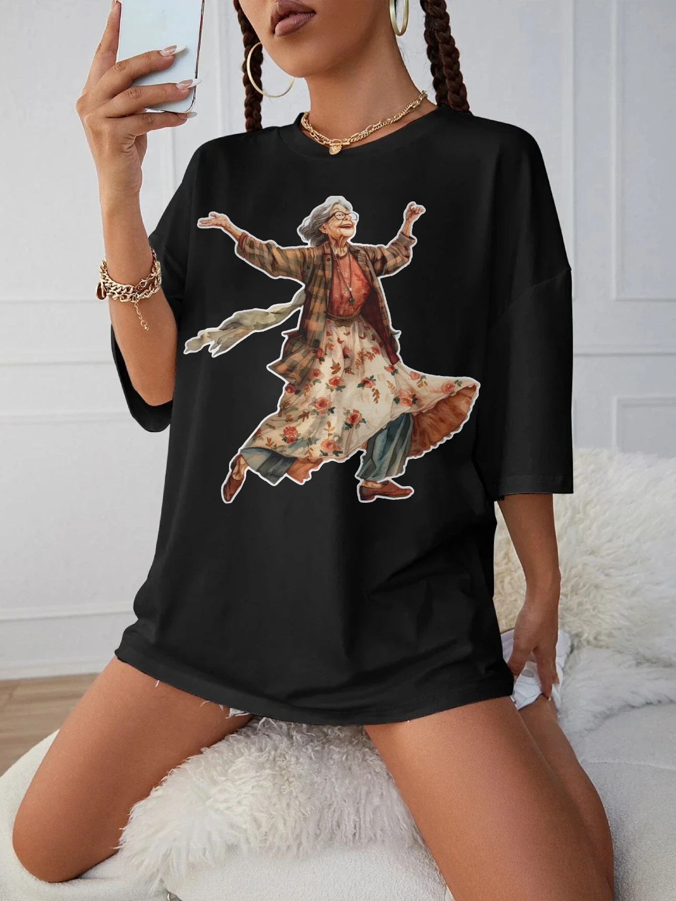 

Женская черная футболка с круглым вырезом Quirky-Whimsical-Crazy-Grandma-Clipart, свободная стильная одежда для беременных для позднего беременности