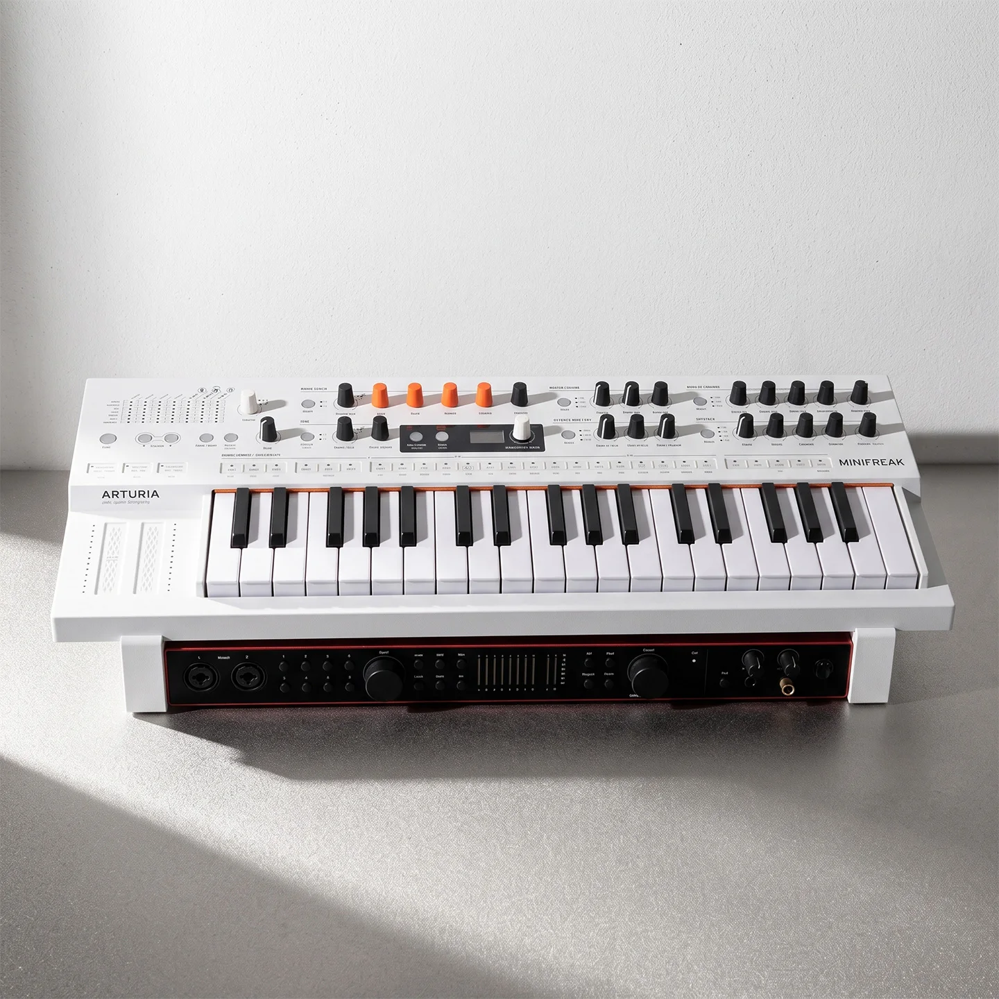 Elevated Tilt Stand Base for Arturia MiniFreak – Accessory / Riser Stand