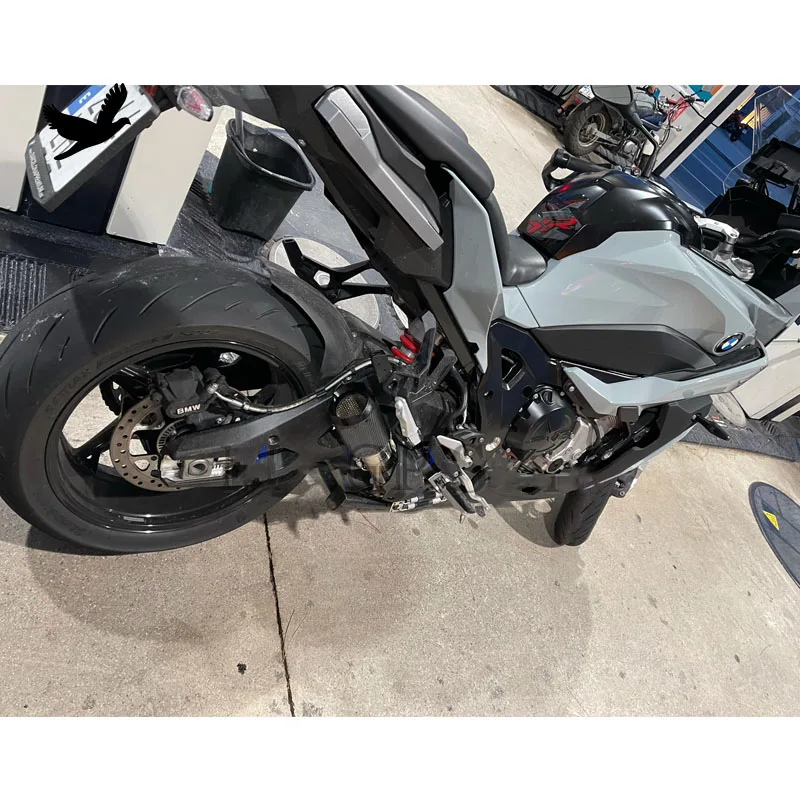 60MM Universal Motorcycle GP Exhaust CNC Carbon Fiber DB Killer Escape Muffler For Kawasaki   RC390 S1000XR Z900 FZ6  Slip On - view 6