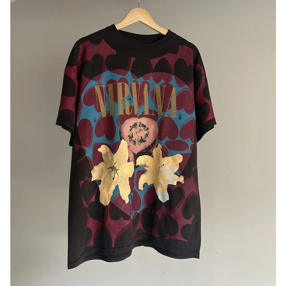 Camiseta 2026 New Nirvana con corte en forma de corazón, estampado integral, talla XL, vintage, costura sencilla, etiqueta gigante moderna