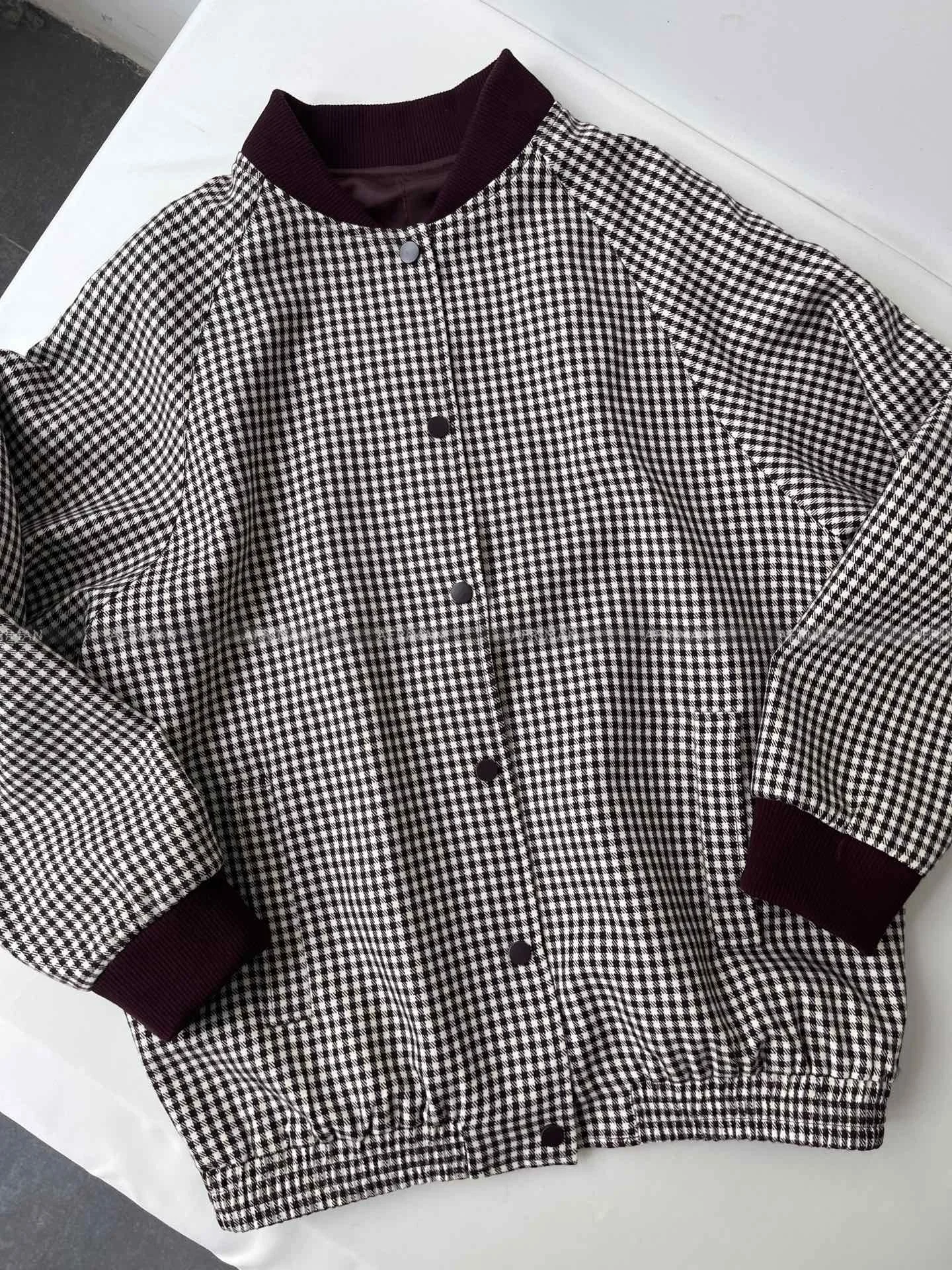 Women Old Money Retro Style Classic Plaid Wool Blend Single Breasted Loose Jacket Coat