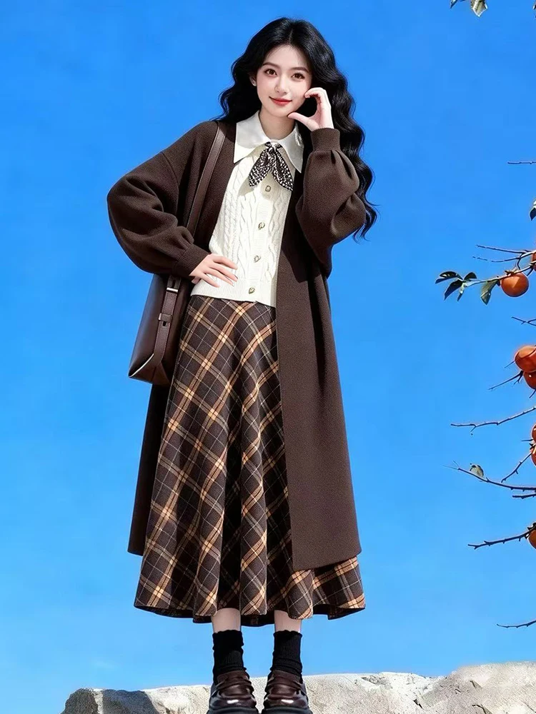 

Retro Brown Jacket Sweater Plaid Skirt Women's Winter New Age Reduction Street Fashion Two-Piece Set College Style