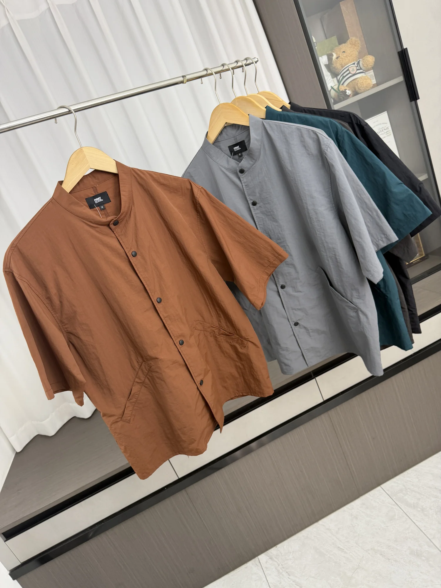 

American Casual Lightweight Quick Dry Breathable Summer Men's Loose Workwear Stand Collar Short Sleeve Shirt Retro Style Sun ...