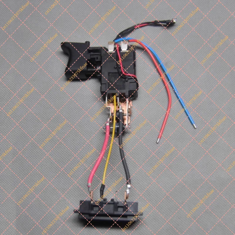Interruptor de Gatilho OEM N868644 para Furadeira Sem Fio DEWALT DCD776 / DCD776C2 Tipo 1 |   Peças de Substituição
