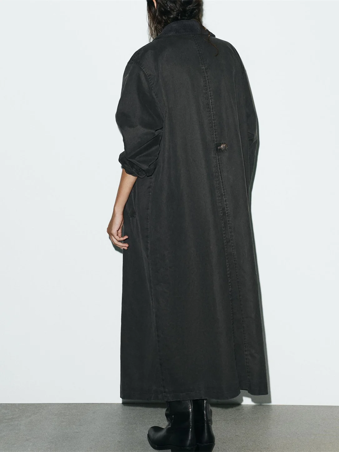 패셔너블한 롱 왁스 가죽 코트 코듀로이 칼라 신상 가을 여성 출퇴근 스타일 의류 아우터웨어