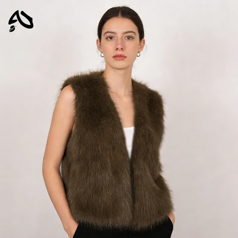 

Новые женские меховые жилеты и куртки на осень-зиму: однотонные, с открытым воротом, без рукавов, шикарные, легкие, из натурального меха