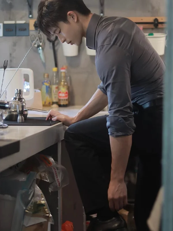 

Мужская повседневная рубашка с длинным рукавом, новинка 2025 года, корейский стиль, износостойкая, прочная, универсальная, для поездок на работу, на все сезоны, не требует глажки.