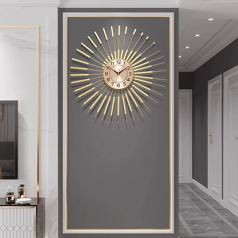 Quiet Quartz Wall Clock Simple Creative Luxury Modern Living Room Wall Clocks Nordic Metal Case Sun Modeling Room Decorations